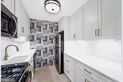 10167 Fair Woods Drive #308, Fairfax, VA 22030 - Photo 10