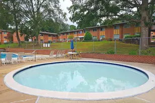 10167 Fair Woods Dr, Fairfax, VA 22030 - Photo 30