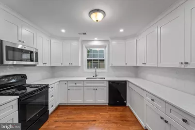 3885 Chain Bridge Road, Fairfax, VA 22030 - Photo 10