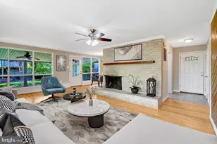 3435 Brookwood Dr, Fairfax, VA 22030 - Photo 10