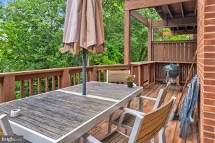 10219 Aspen Willow Dr, Fairfax, VA 22032 - Photo 28
