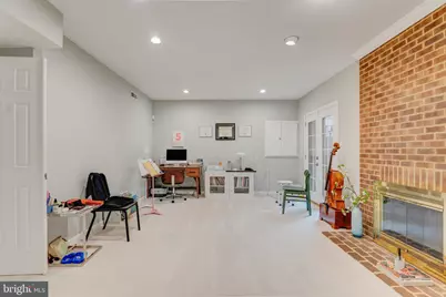 10219 Aspen Willow Drive, Fairfax, VA 22032 - Photo 22