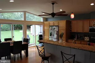 3424 Brookwood Dr, Fairfax, VA 22030 - Photo 6