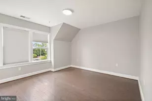 10353 Main St, Fairfax, VA 22030 - Photo 40
