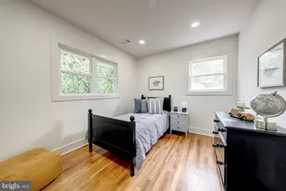 10915 Maple Street, Fairfax, VA 22030 - Photo 28
