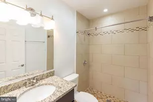 4106 Lamarre Dr, Fairfax, VA 22030 - Photo 18