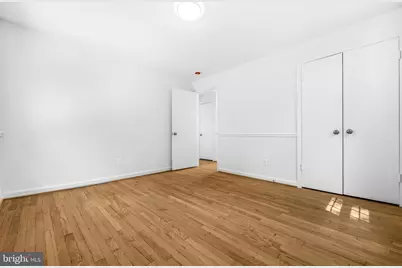 10705 Oak Place, Fairfax, VA 22030 - Photo 16