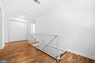 10705 Oak Pl, Fairfax, VA 22030 - Photo 18