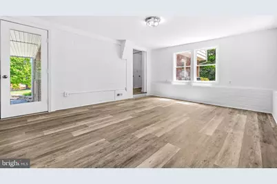 10705 Oak Place, Fairfax, VA 22030 - Photo 30