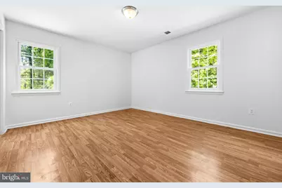 10705 Oak Place, Fairfax, VA 22030 - Photo 24