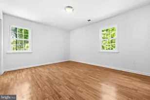 10705 Oak Pl, Fairfax, VA 22030 - Photo 24