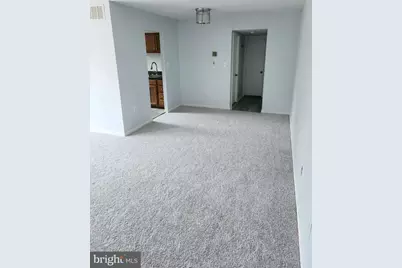 9471 Fairfax Boulevard #201, Fairfax, VA 22031 - Photo 6
