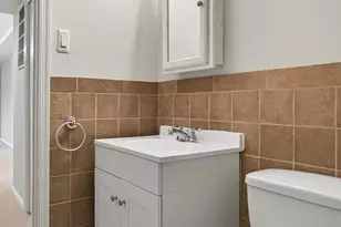 9445 Fairfax Blvd, Fairfax, VA 22031 - Photo 18
