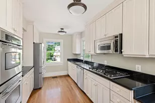 3430 Preservation Dr, Fairfax, VA 22031 - Photo 10