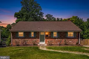 4114 Orchard Dr, Fairfax, VA 22032 - Photo 1