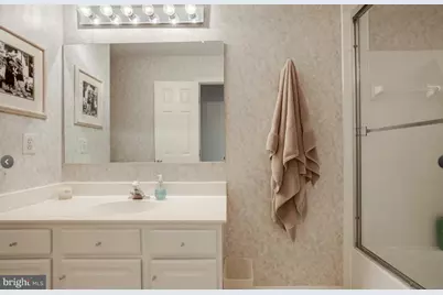 9810 Bolton Village Court, Fairfax, VA 22032 - Photo 22