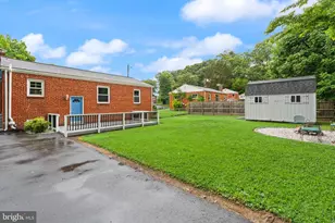 3912 Fairview Dr, Fairfax, VA 22031 - Photo 42
