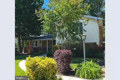 10208 Forest Avenue, Fairfax, VA 22030 - Photo 2