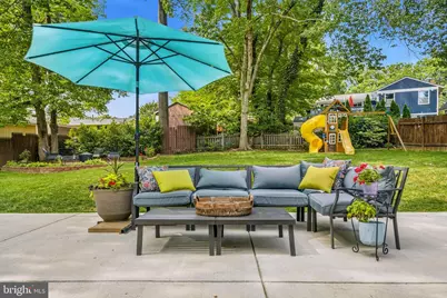 10208 Forest Avenue, Fairfax, VA 22030 - Photo 40