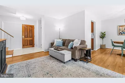 10208 Forest Avenue, Fairfax, VA 22030 - Photo 10