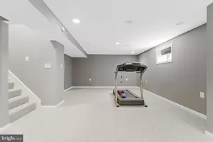 10371 Stratford Ave, Fairfax, VA 22030 - Photo 36