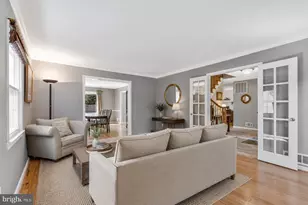 10371 Stratford Ave, Fairfax, VA 22030 - Photo 16
