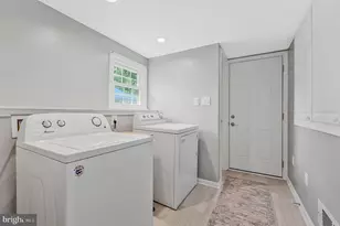 10371 Stratford Ave, Fairfax, VA 22030 - Photo 22