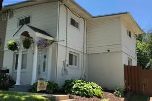10615 Maple St, Fairfax, VA 22030 - Photo 1