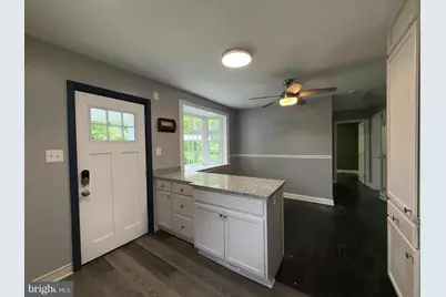 10831 Crest Street, Fairfax, VA 22030 - Photo 4