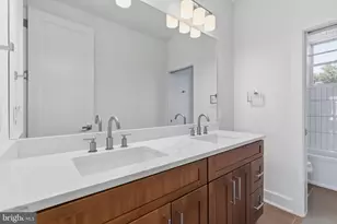 4008 Burke Station Rd, Fairfax, VA 22032 - Photo 30