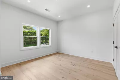4008 Burke Station Road, Fairfax, VA 22032 - Photo 32