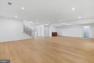 4008 Burke Station Rd, Fairfax, VA 22032 - Photo 22