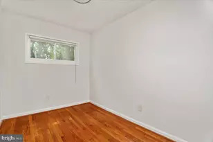 10623 Maple St, Fairfax, VA 22030 - Photo 12