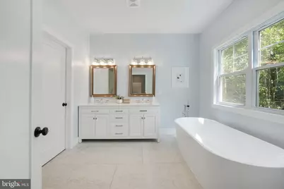 10811 Scott Drive, Fairfax, VA 22030 - Photo 32