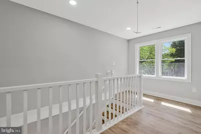 10211 Stratford Avenue, Fairfax, VA 22030 - Photo 12