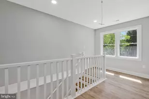 10211 Stratford Ave, Fairfax, VA 22030 - Photo 12