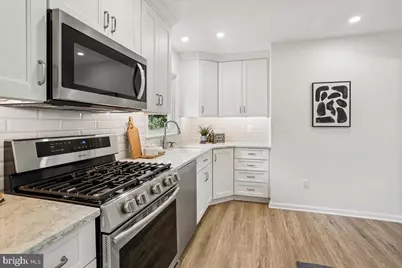 3604 Heritage Lane, Fairfax, VA 22030 - Photo 16