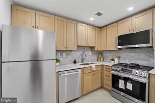 10570 Main St, Fairfax, VA 22030 - Photo 10