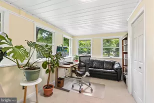 3502 Burrows Ave, Fairfax, VA 22030 - Photo 14