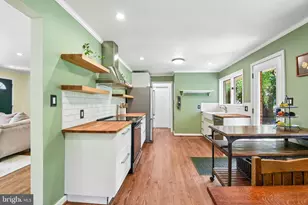 3502 Burrows Ave, Fairfax, VA 22030 - Photo 8