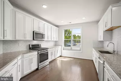 3985 Norton Place #101, Fairfax, VA 22030 - Photo 10