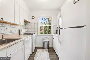 9459 Fairfax Blvd, Fairfax, VA 22031 - Photo 8