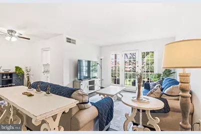9459 Fairfax Boulevard #202, Fairfax, VA 22031 - Photo 1