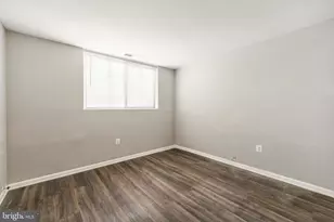 10724 W West Dr, Fairfax, VA 22030 - Photo 12