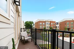 10685 Fairgrounds Dr, Fairfax, VA 22030 - Photo 16
