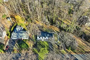 10704 Howerton Ave, Fairfax, VA 22030 - Photo 38
