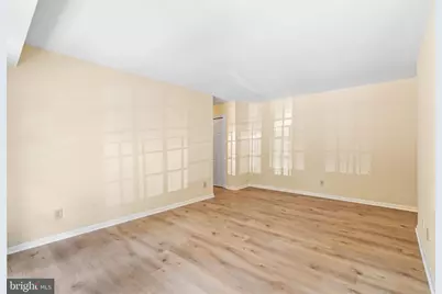 3901 Lyndhurst Drive #201, Fairfax, VA 22031 - Photo 18