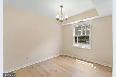 3901 Lyndhurst Drive #201, Fairfax, VA 22031 - Photo 10