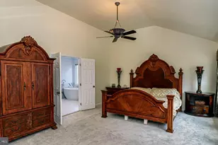 4001 Crestar Ct, Fairfax, VA 22032 - Photo 20