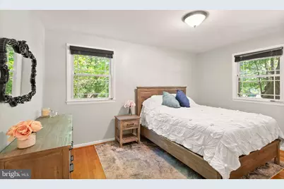 3231 Fair Woods Parkway, Fairfax, VA 22030 - Photo 28